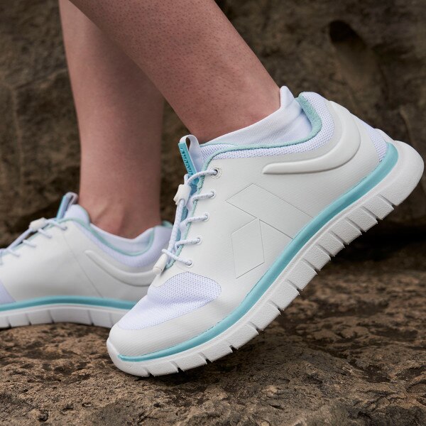 No. 23 Sport Runner in White Blue
